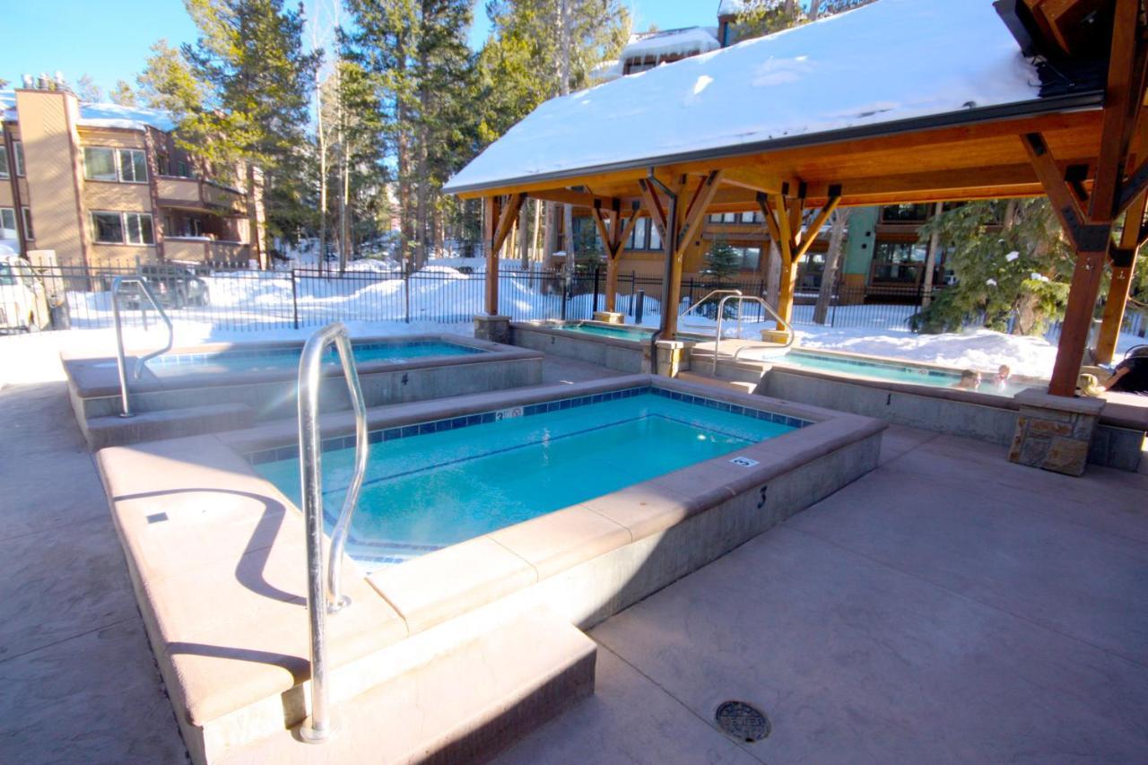 Pinecreek #E - 3 Bedroom - Pool And Hot Tub Access - Close To Town - Shuttle To Slopes Брекенридж Экстерьер фото